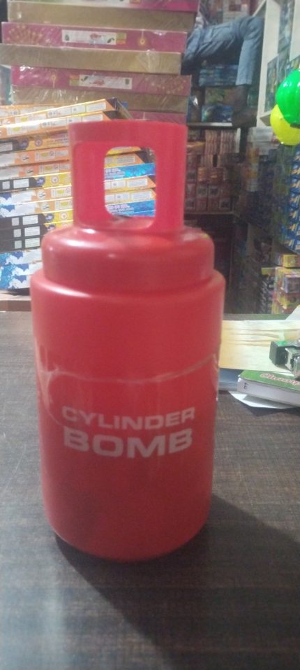 cylinder BomB